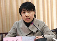 李東華：兒童文學的新變近年來的兒童文學創(chuàng)作對兒童文學精神的理解提升到了更高的海拔上，推動了兒童文學創(chuàng)作在多個維度上獲得新的生長空間。[詳細]