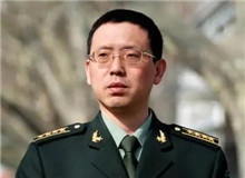 【柳建偉】	朱向前丨《柳建偉和他的“時代三部曲”》；	房　偉丨《一部現(xiàn)實主義的“北方奇書”》。