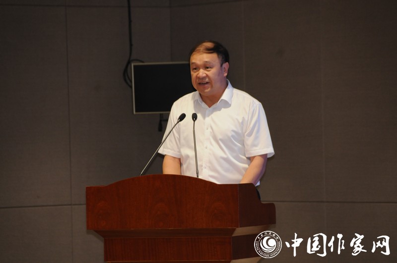 中共酒泉市委常委、副市長龐柒