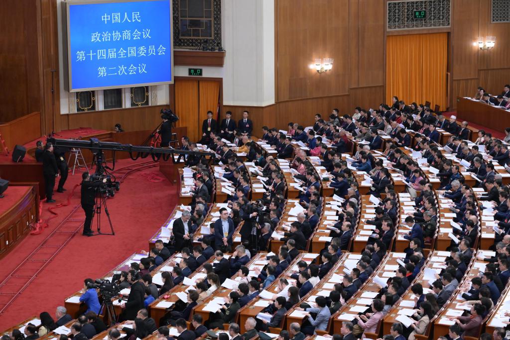 3月7日，全國政協(xié)十四屆二次會議在北京人民大會堂舉行第二次全體會議。?新華社記者 李賀 攝