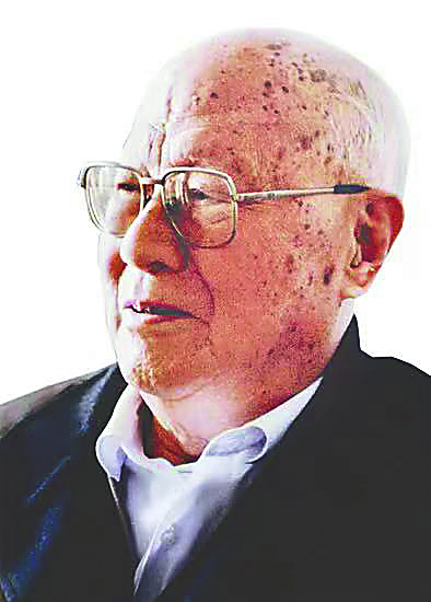 電影藝術(shù)家、作家、文藝?yán)碚摷矣诿? /></p>
<p style=