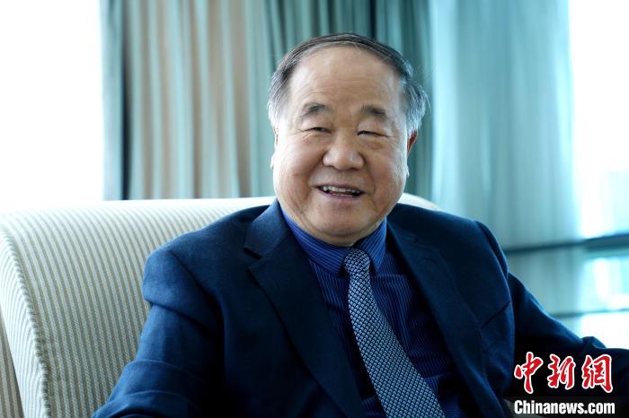 5月31日，莫言在深圳接受中新社專(zhuān)訪(fǎng)。付春來(lái) 攝