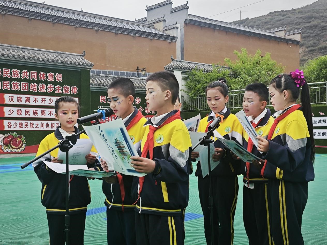 5月30日，《人民文學(xué)》“人民閱卷·進鄉(xiāng)村”活動聯(lián)合中國作協(xié)派駐第一書記的臨潭縣池溝村小學(xué)舉辦《人民文學(xué)》第六期少兒詩歌小輯作品朗誦會